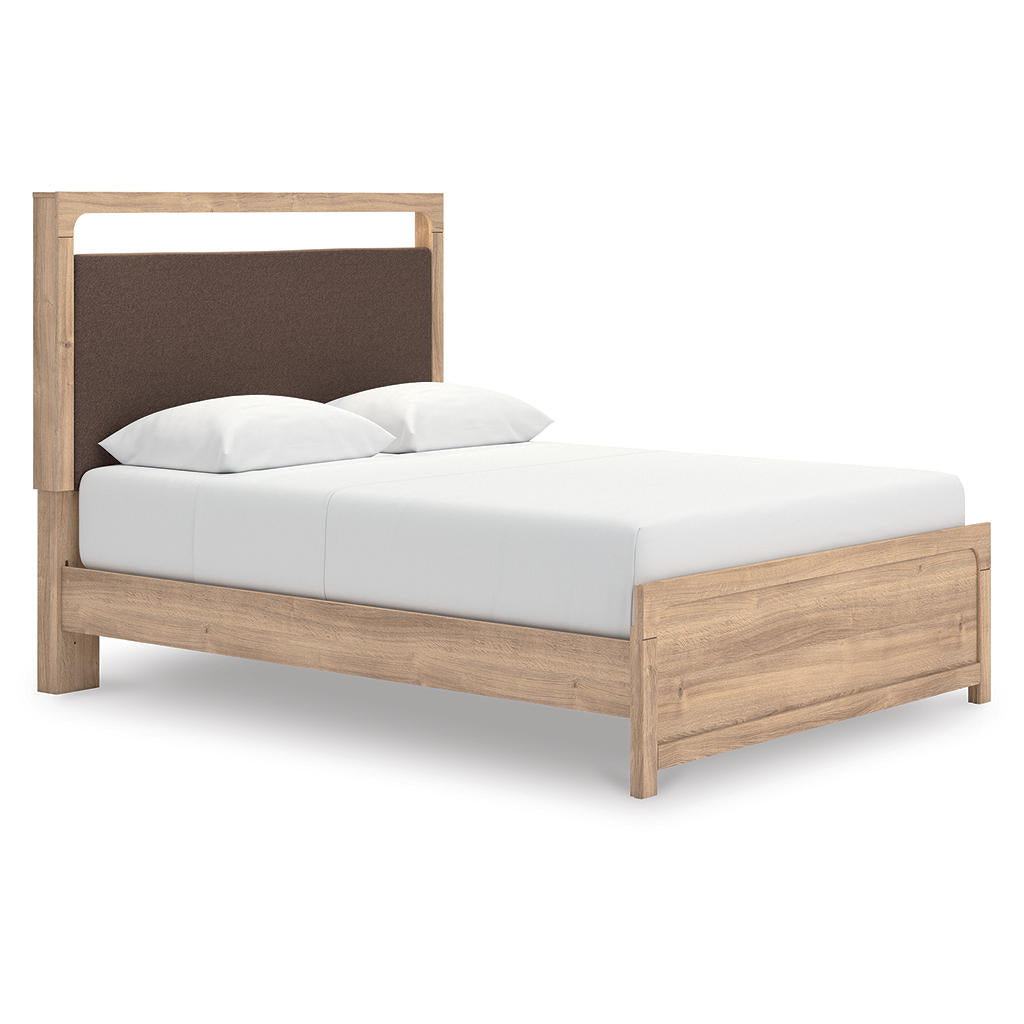 Kinlanni Queen Upholstered Platform Bed Signature Design by Ashley® Bedroom