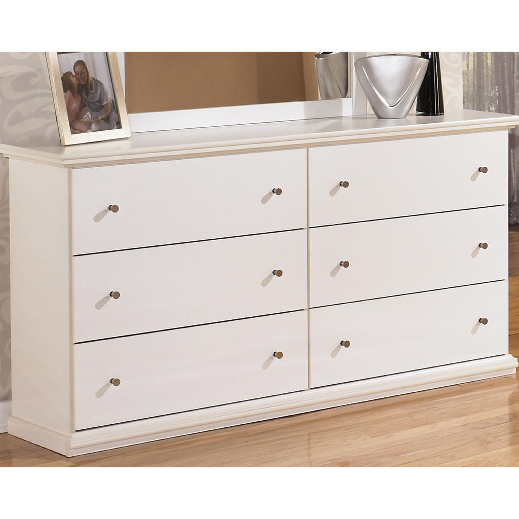 Bostwick Shoals Dresser Signature Design by Ashley® Bedroom