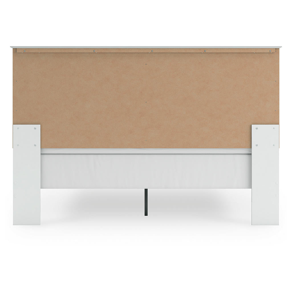 Bostwick Shoals King Panel Bed, Dresser and Mirror Signature Design by Ashley® Uncategorized