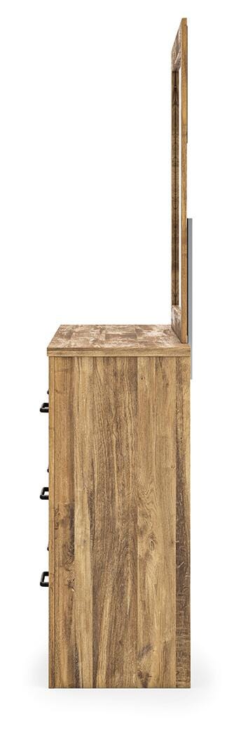 Maystonna Queen Panel Bed, Dresser and Mirror Signature Design by Ashley® Bedroom