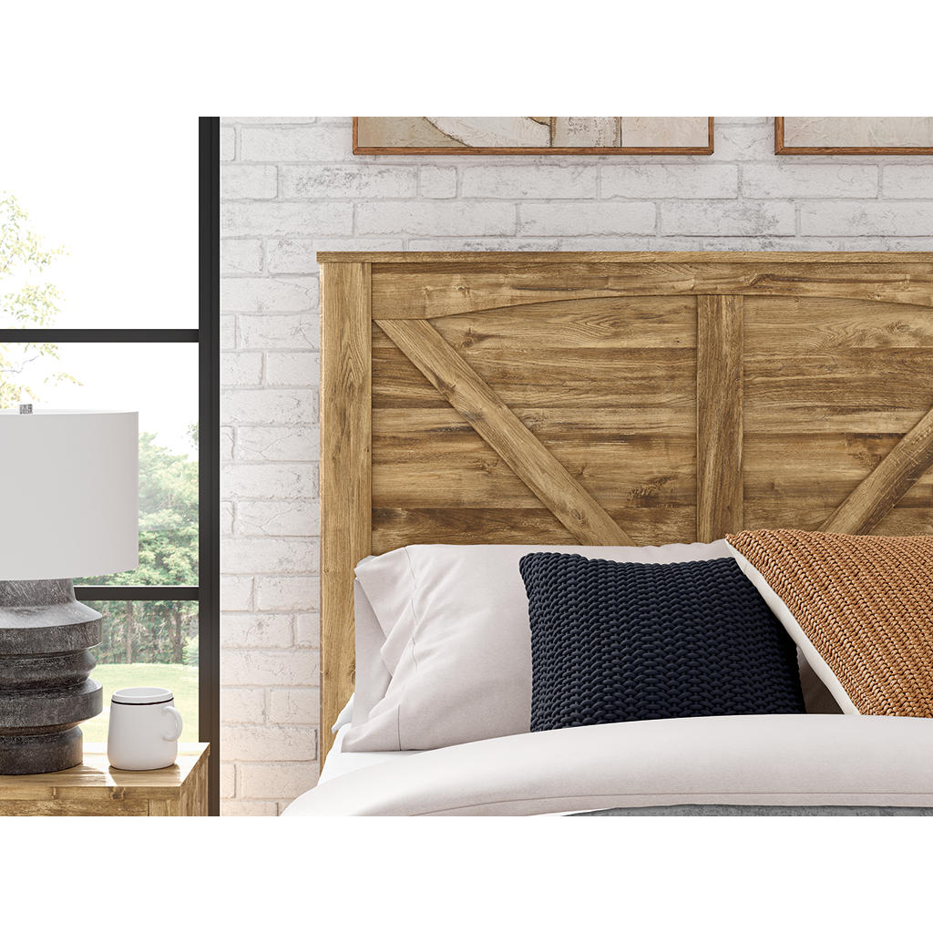 Maystonna Queen Crossbuck Panel Bed Signature Design by Ashley® Bedroom