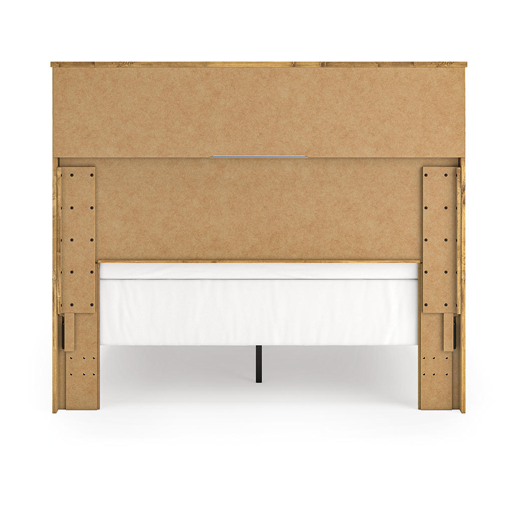 Maystonna Queen Panel Bed Signature Design by Ashley® Bedroom