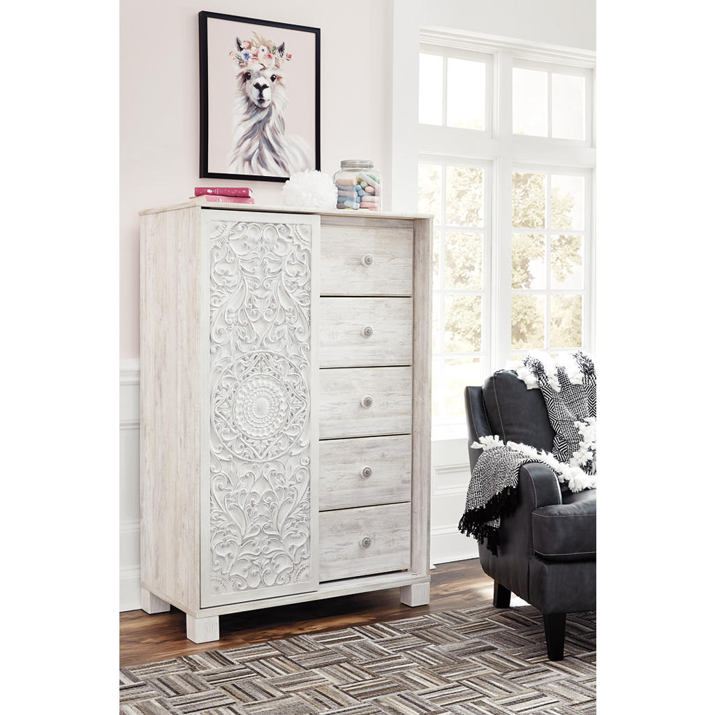 Paxberry Queen Panel Bed, Dresser and Chest Signature Design by Ashley® Uncategorized