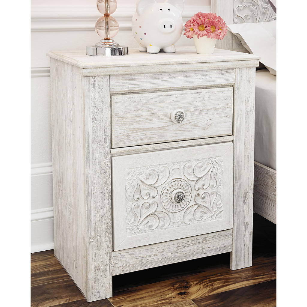 Paxberry Full Panel Bed, Chest and Nightstand Signature Design by Ashley® Uncategorized