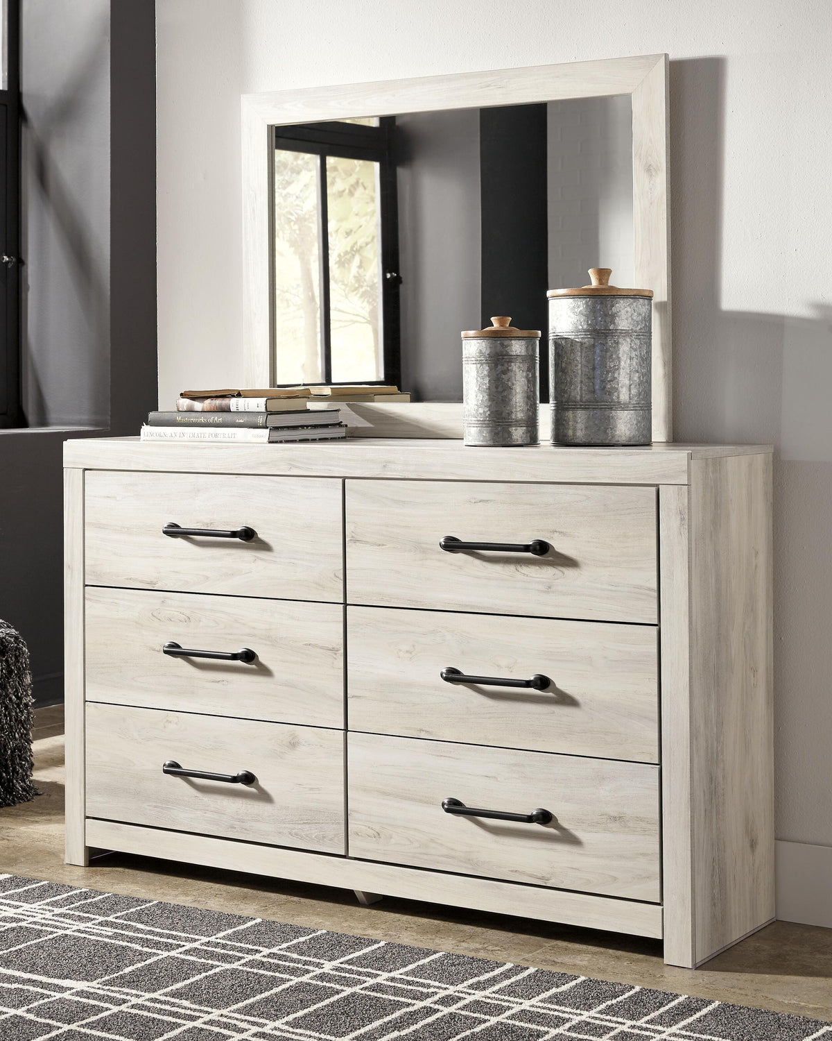 Cambeck Queen Panel Bed, Dresser and Mirror — 3-Piece Set Signature Design by Ashley® Bedroom