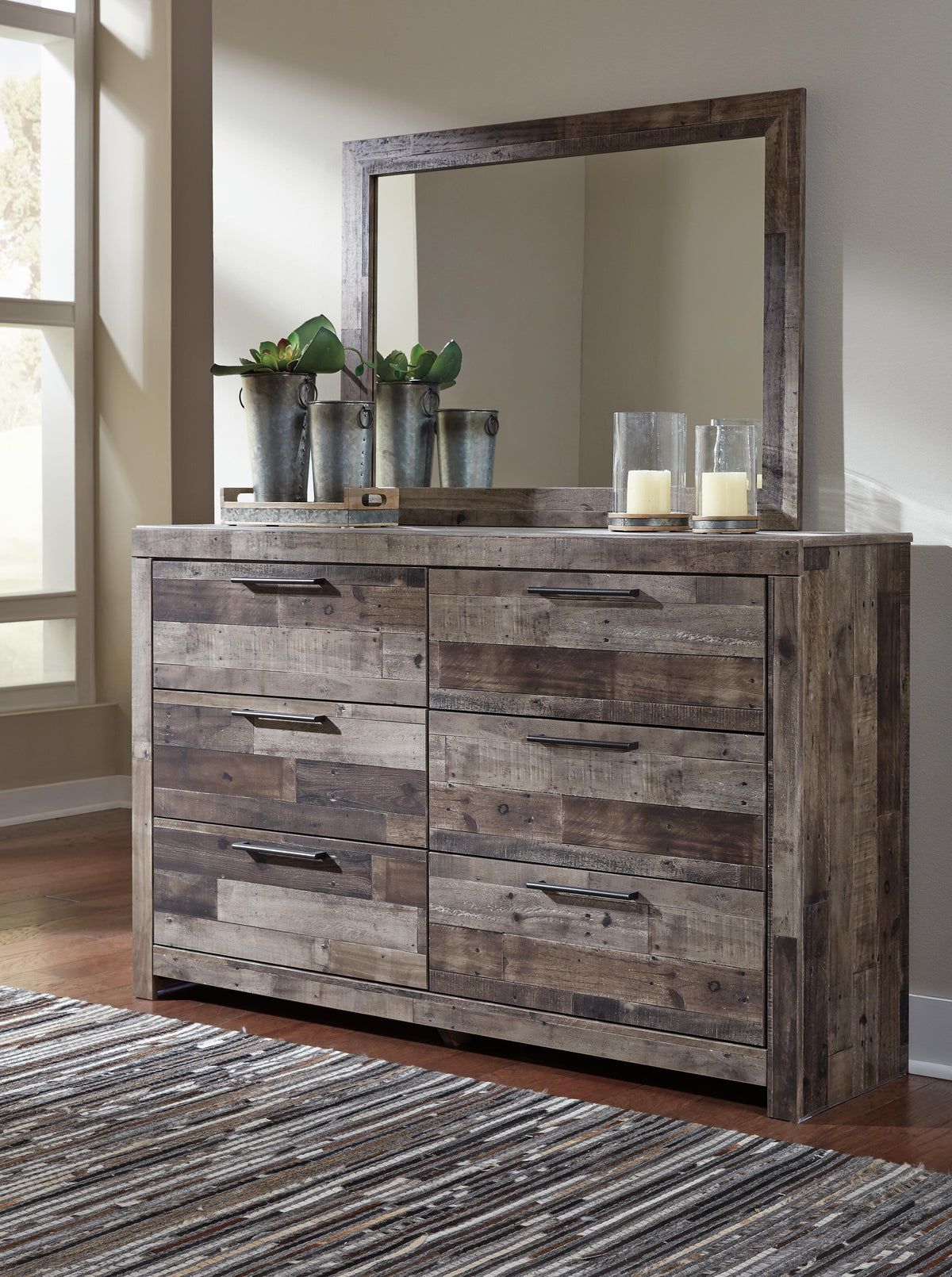 Derekson Full Panel Bed, Dresser and Mirror — 3-Piece Set Benchcraft® Bedroom