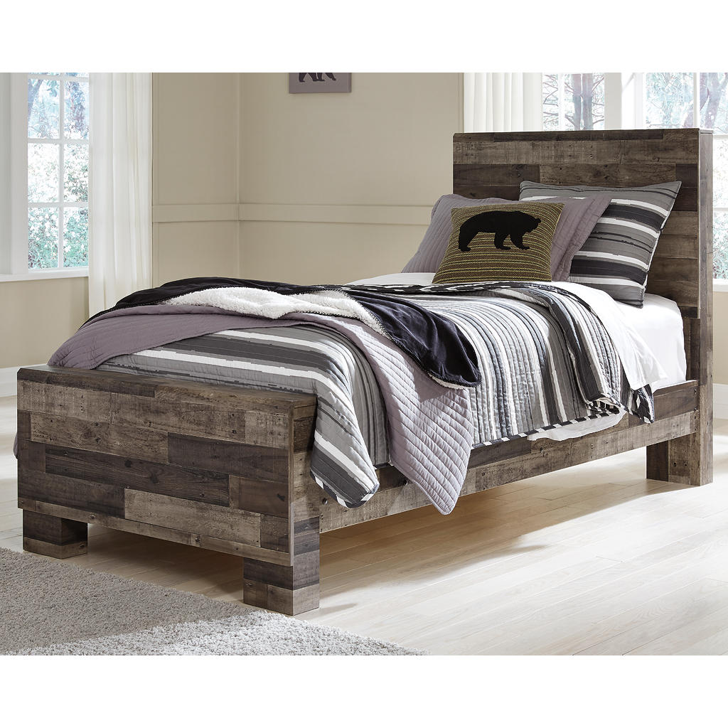 Derekson Twin Panel Bed and Chest Benchcraft® Uncategorized