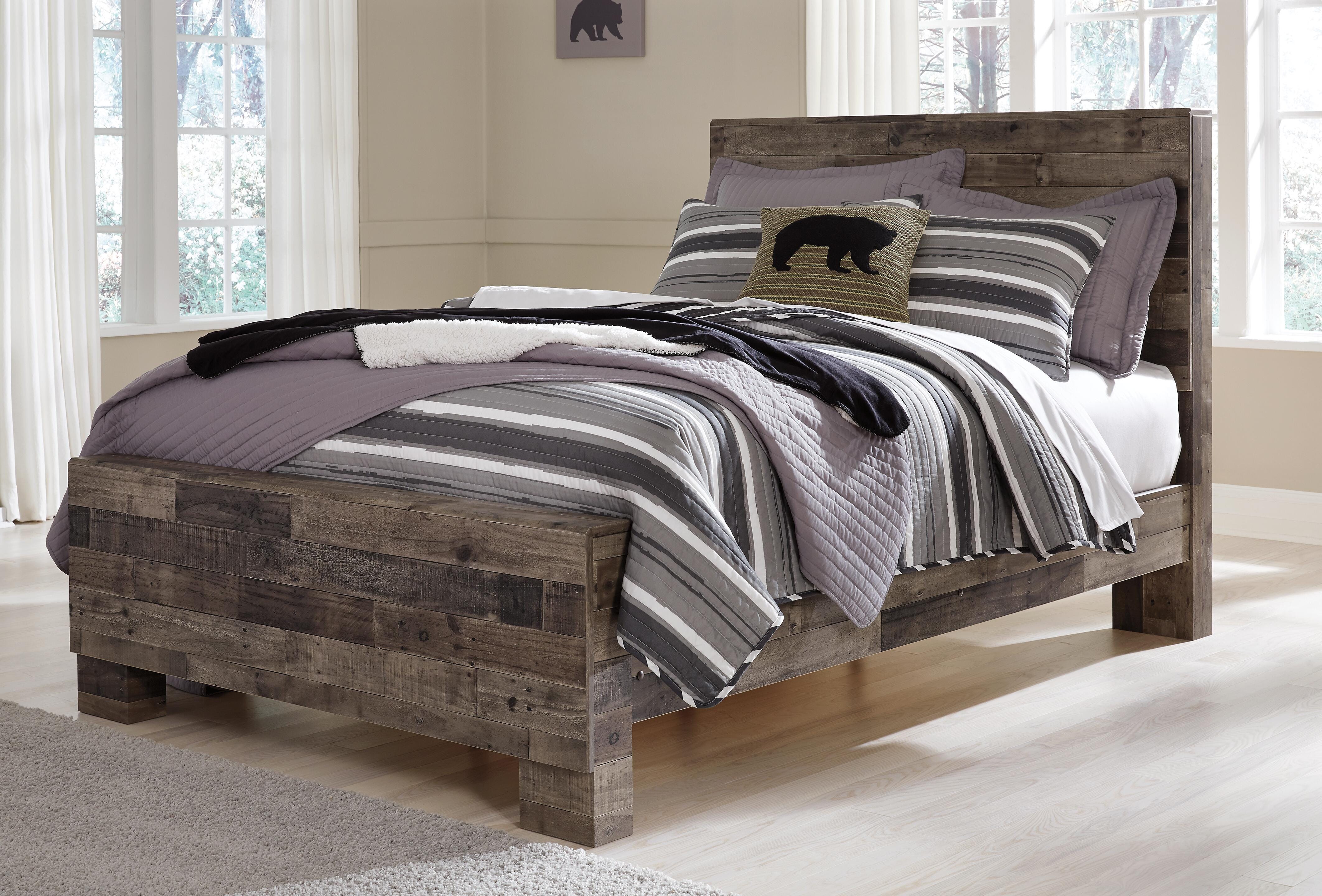 Derekson Full Panel Bed, Dresser and Mirror — 3-Piece Set Benchcraft® Bedroom