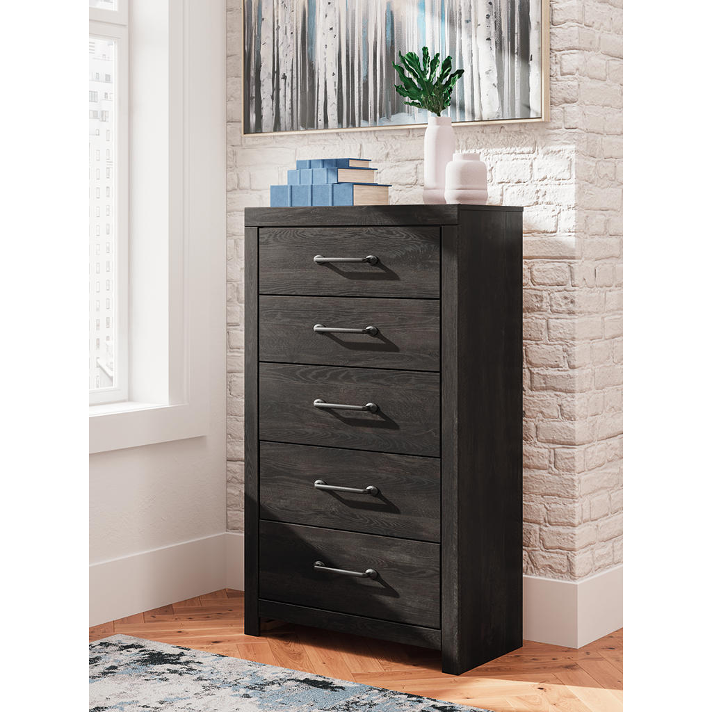 Hollivern Chest of Drawers Signature Design by Ashley® Bedroom