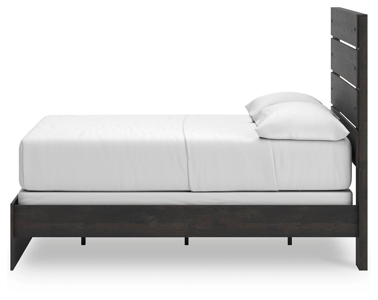 Hollivern Full Panel Bed, Dresser and Mirror Signature Design by Ashley® Bedroom