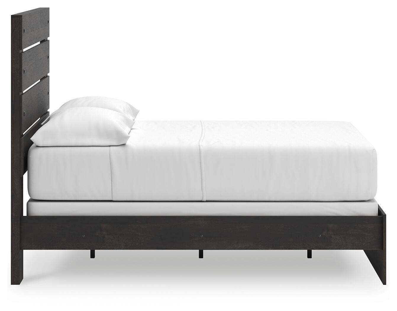 Hollivern Full Panel Bed, Dresser and Mirror Signature Design by Ashley® Bedroom