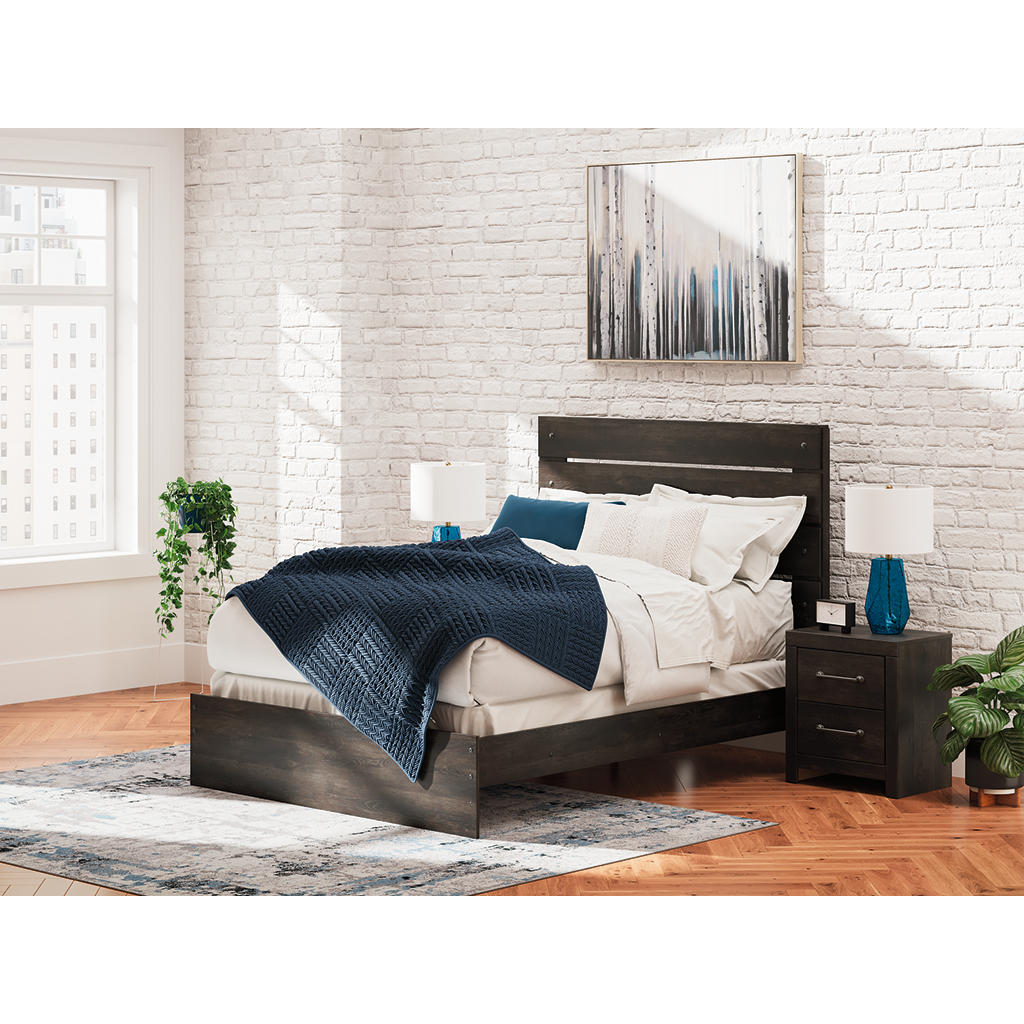Hollivern Queen Panel Bed Signature Design by Ashley® Bedroom