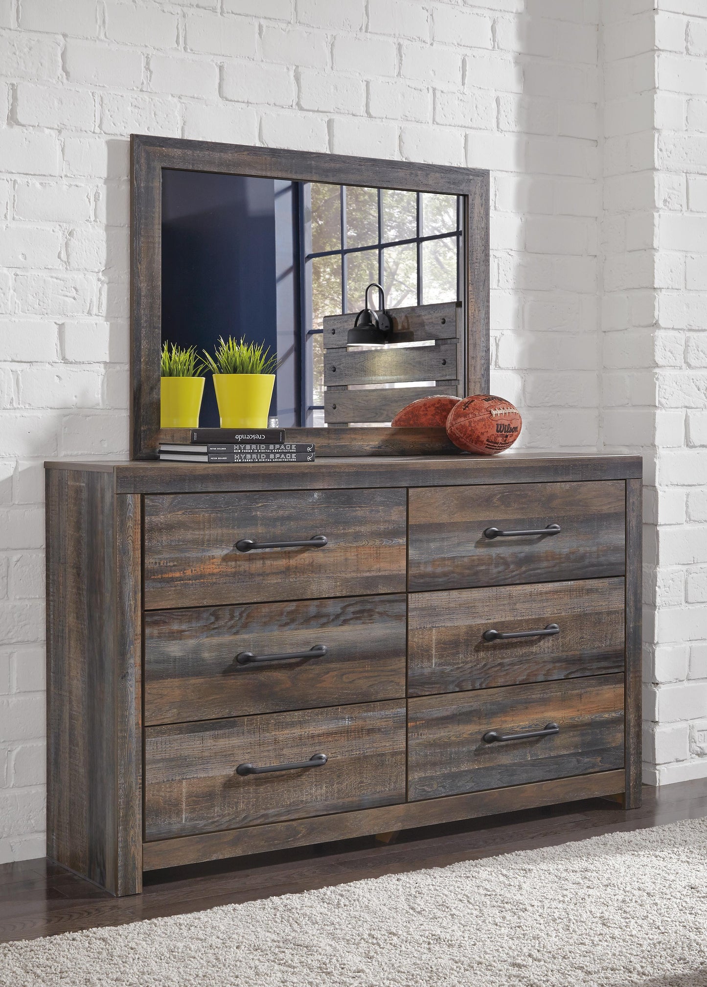 Drystan Full Panel Bed, Dresser and Mirror — 3-Piece Set Signature Design by Ashley® Bedroom