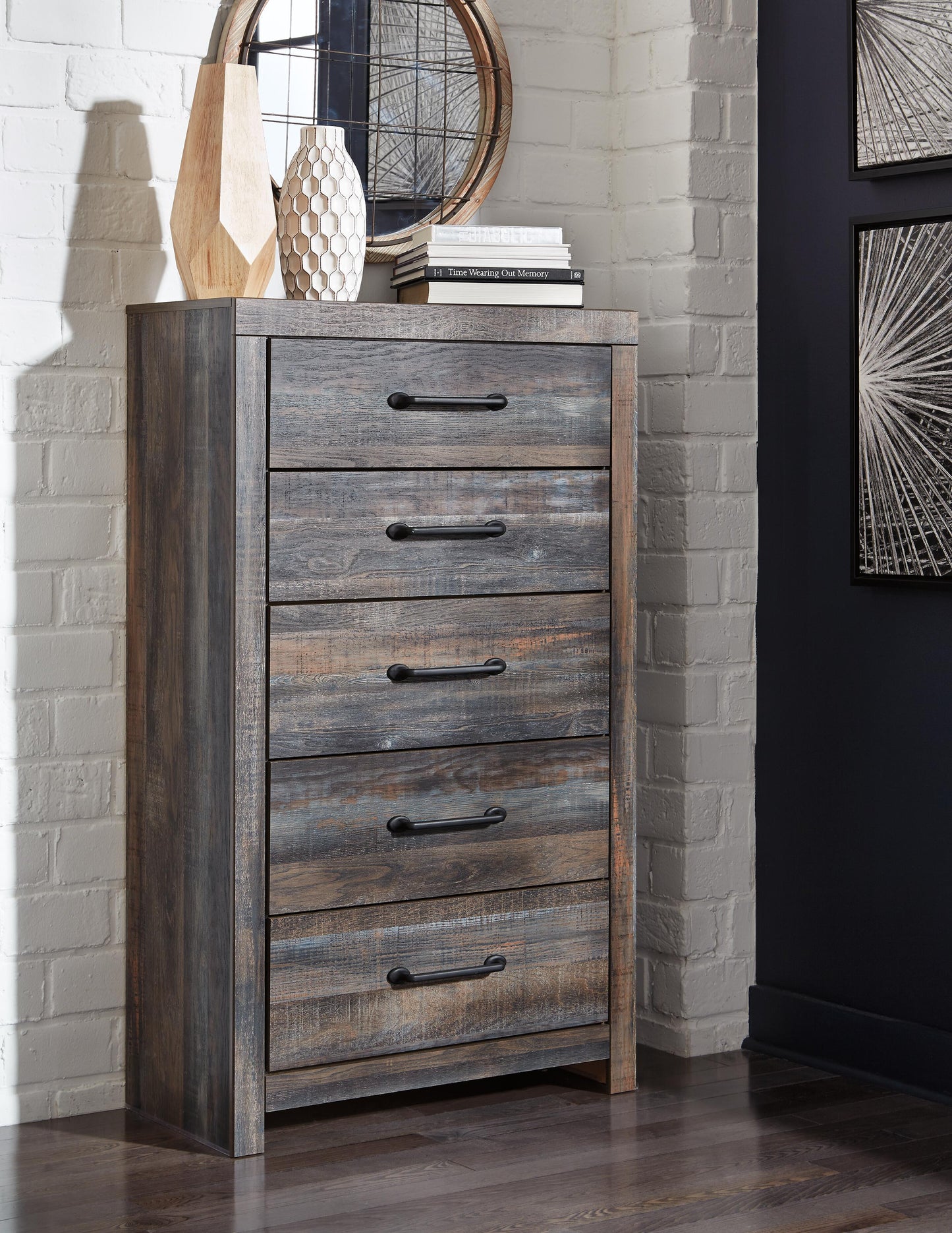 Drystan Queen Panel Storage Bed, Dresser, Mirror, Chest and 2 Nightstands