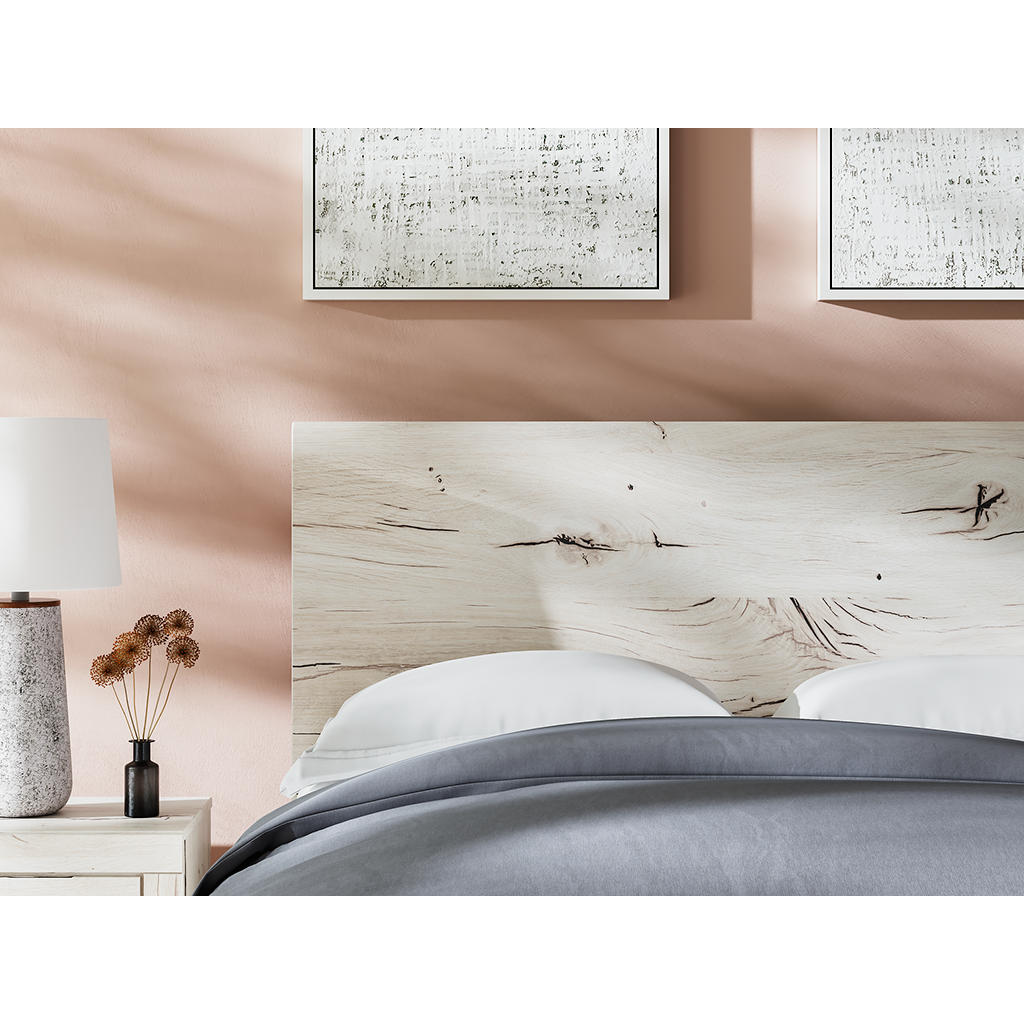 Lawroy Full Panel Bed, Dresser and Mirror Benchcraft® Uncategorized