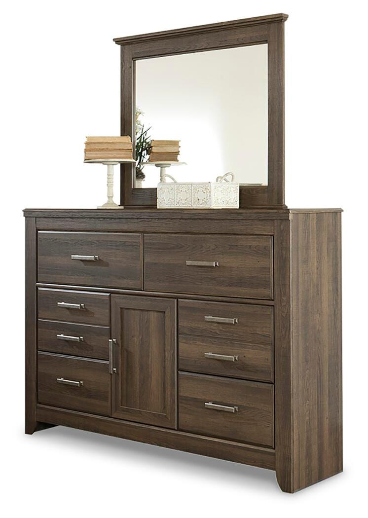 Juararo California King Poster Bed, Dresser and 2 Nightstands