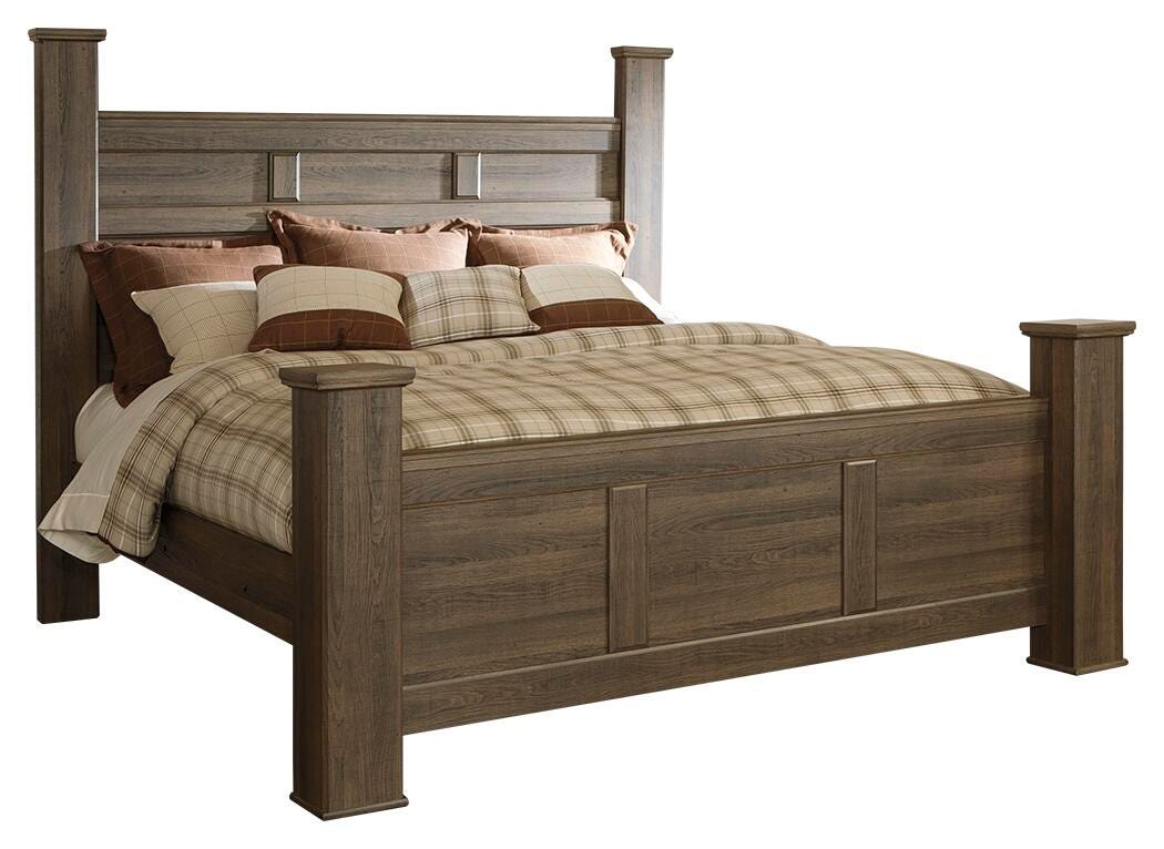 Juararo King Poster Bed and 2 Nightstands — 3-Piece Set Signature Design by Ashley® Bedroom