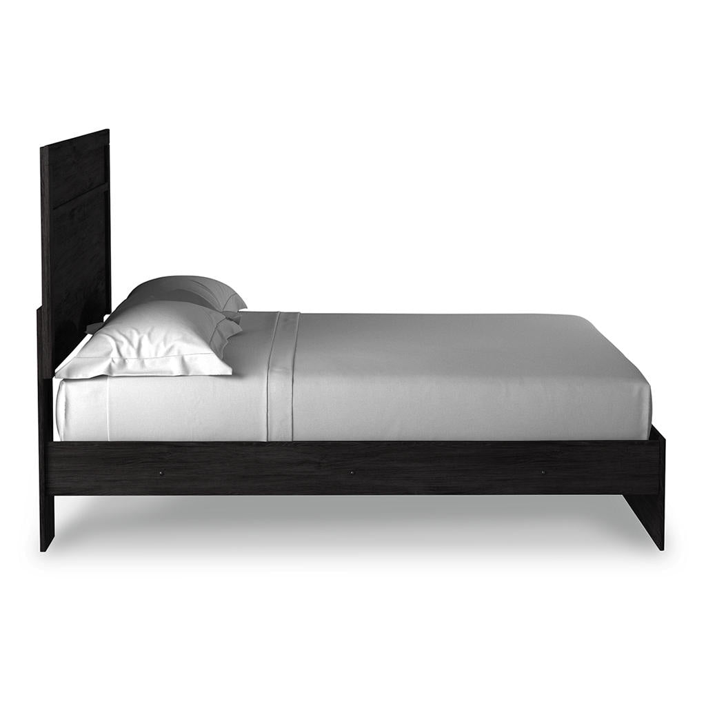 Belachime King Panel Bed, Dresser, Chest and 2 Nightstands Signature Design by Ashley® Uncategorized