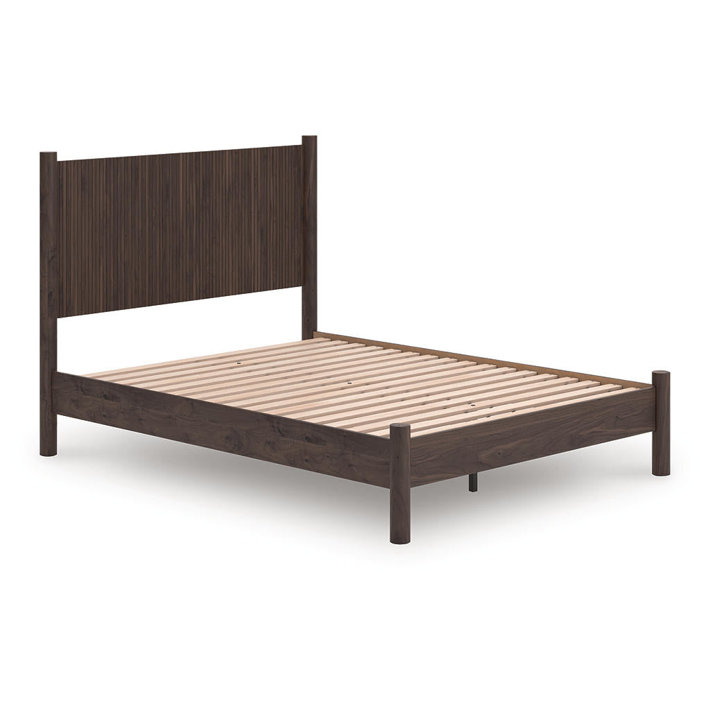 Pamytta Queen Panel Platform Bed Signature Design by Ashley® Bedroom