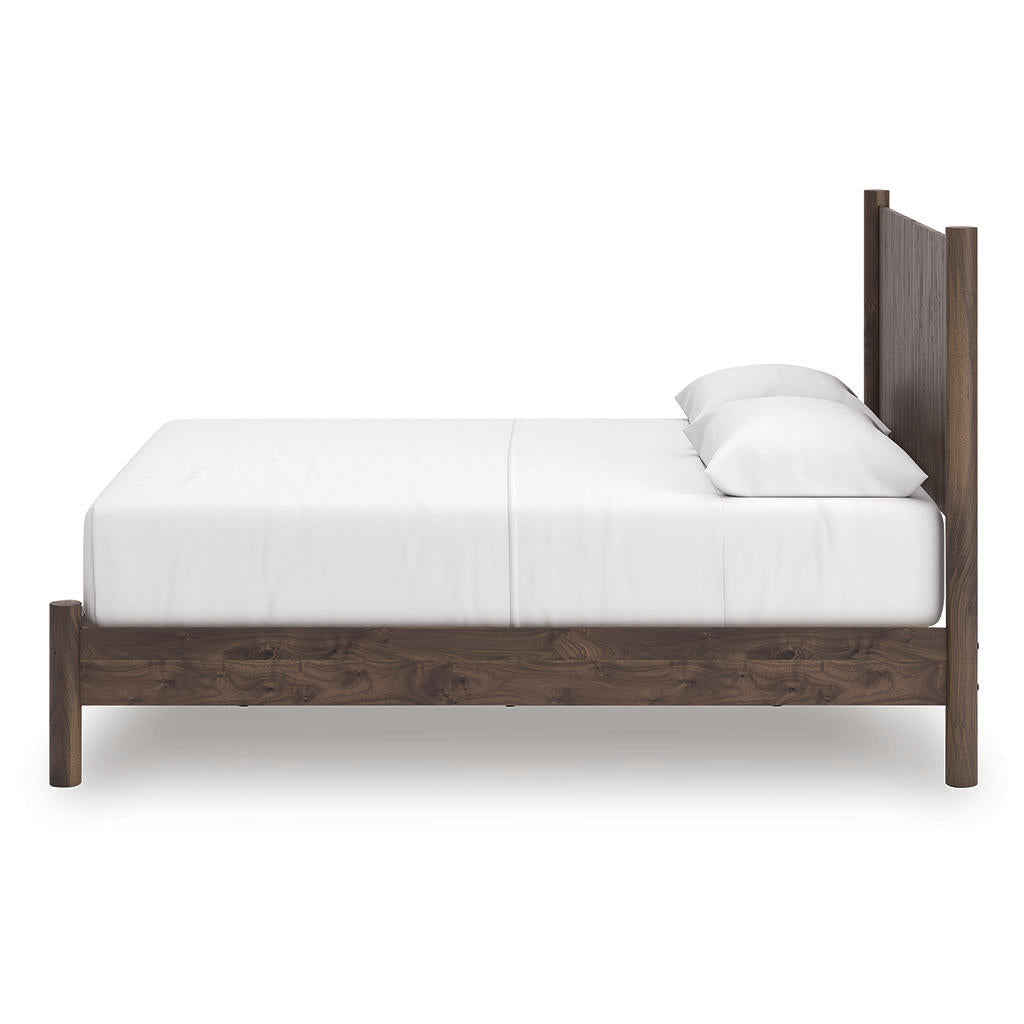 Pamytta Queen Panel Platform Bed Signature Design by Ashley® Bedroom