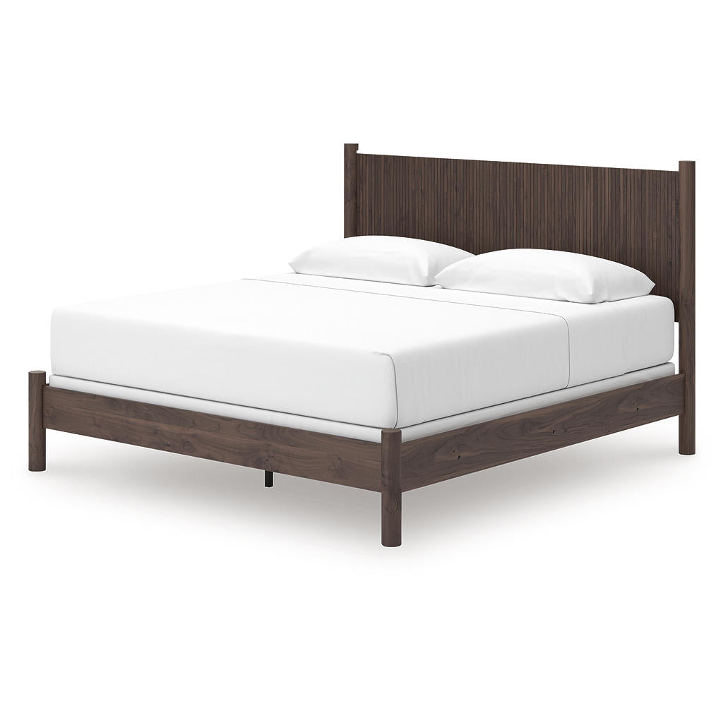Pamytta King Panel Bed Signature Design by Ashley® Bedroom
