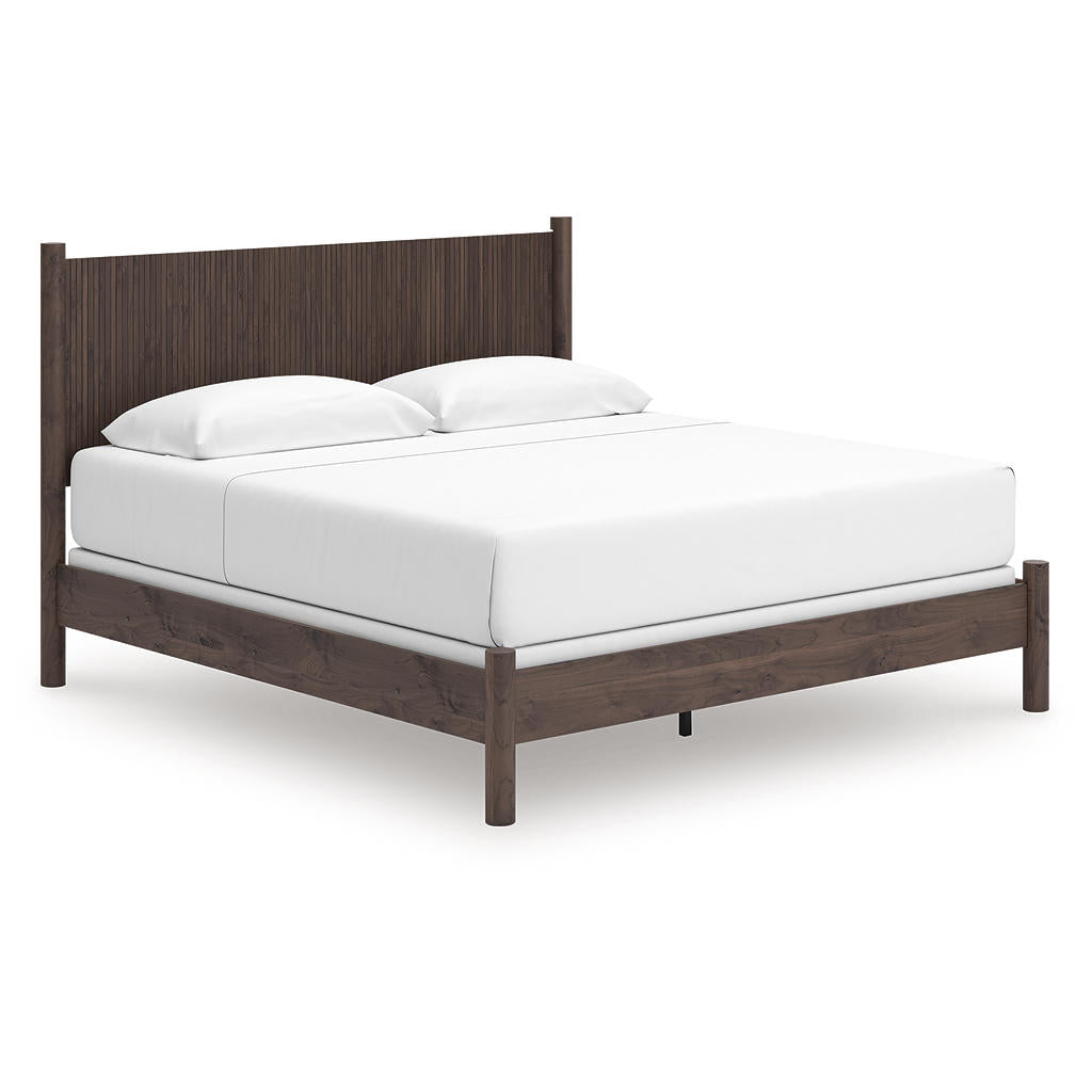Pamytta King Panel Bed Signature Design by Ashley® Bedroom