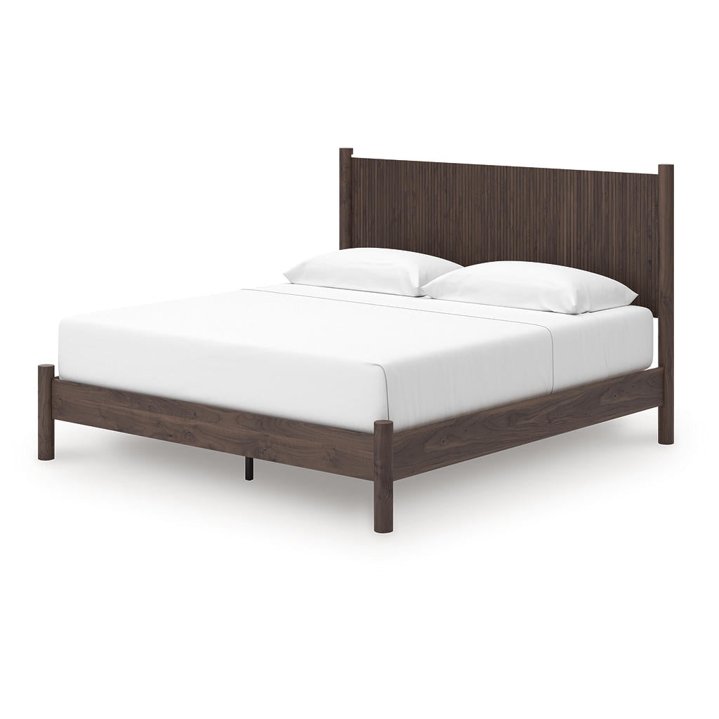 Pamytta King Panel Platform Bed Signature Design by Ashley® Bedroom