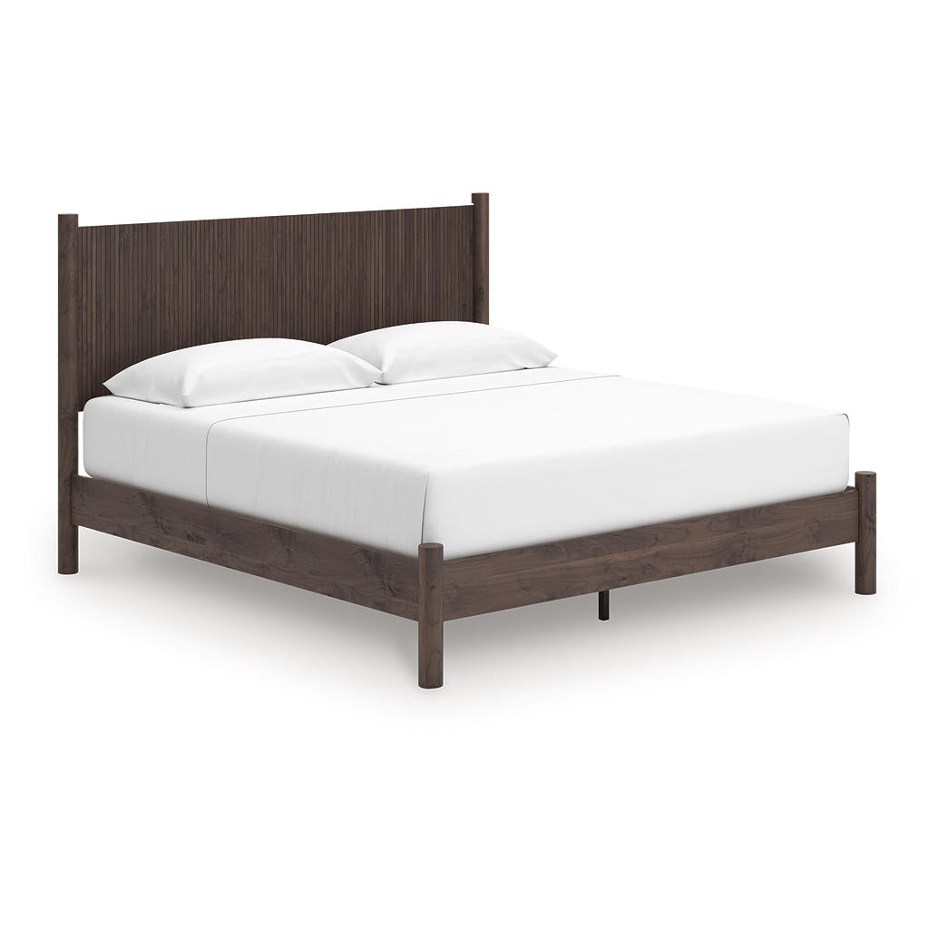 Pamytta King Panel Platform Bed Signature Design by Ashley® Bedroom
