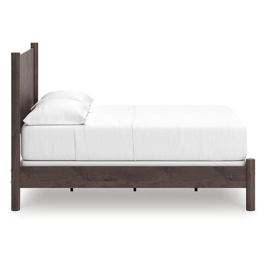 Pamytta Full Panel Bed Signature Design by Ashley® Beds