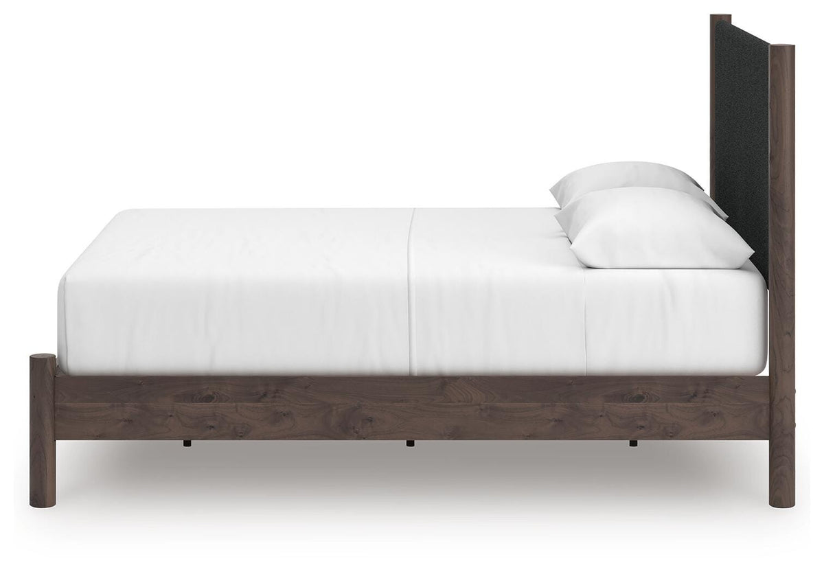 Pamytta Queen Upholstered Platform Bed, Dresser and Mirror (B13) Signature Design by Ashley® Bedroom