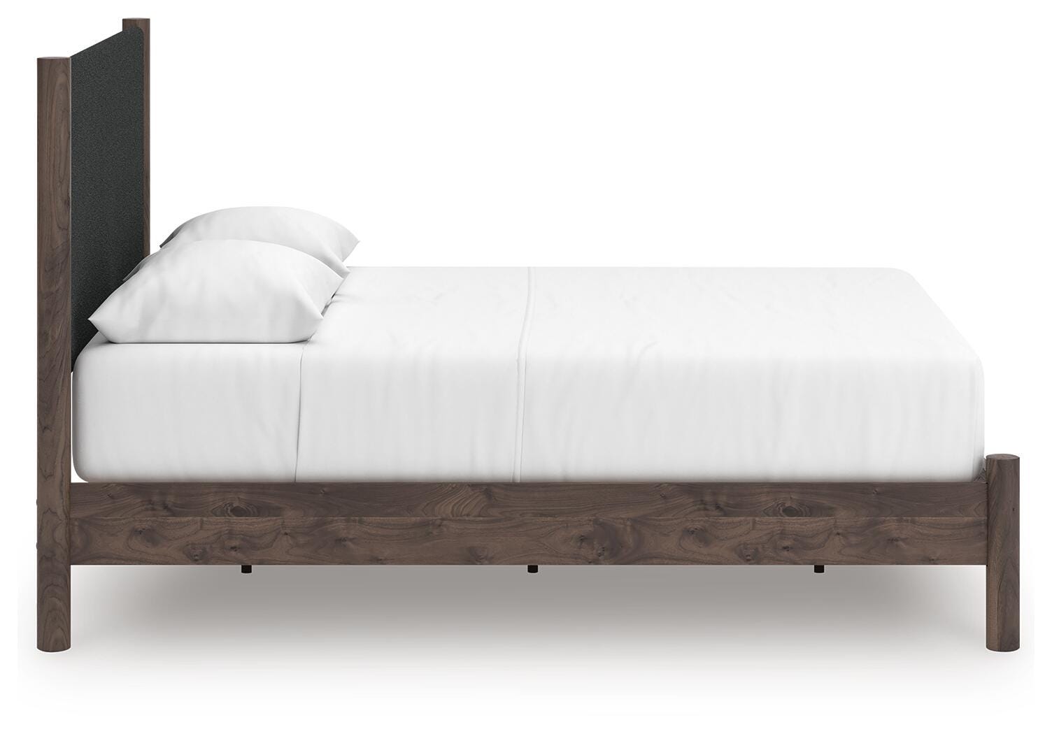 Pamytta Queen Panel Bed, Dresser, Mirror and Nightstand