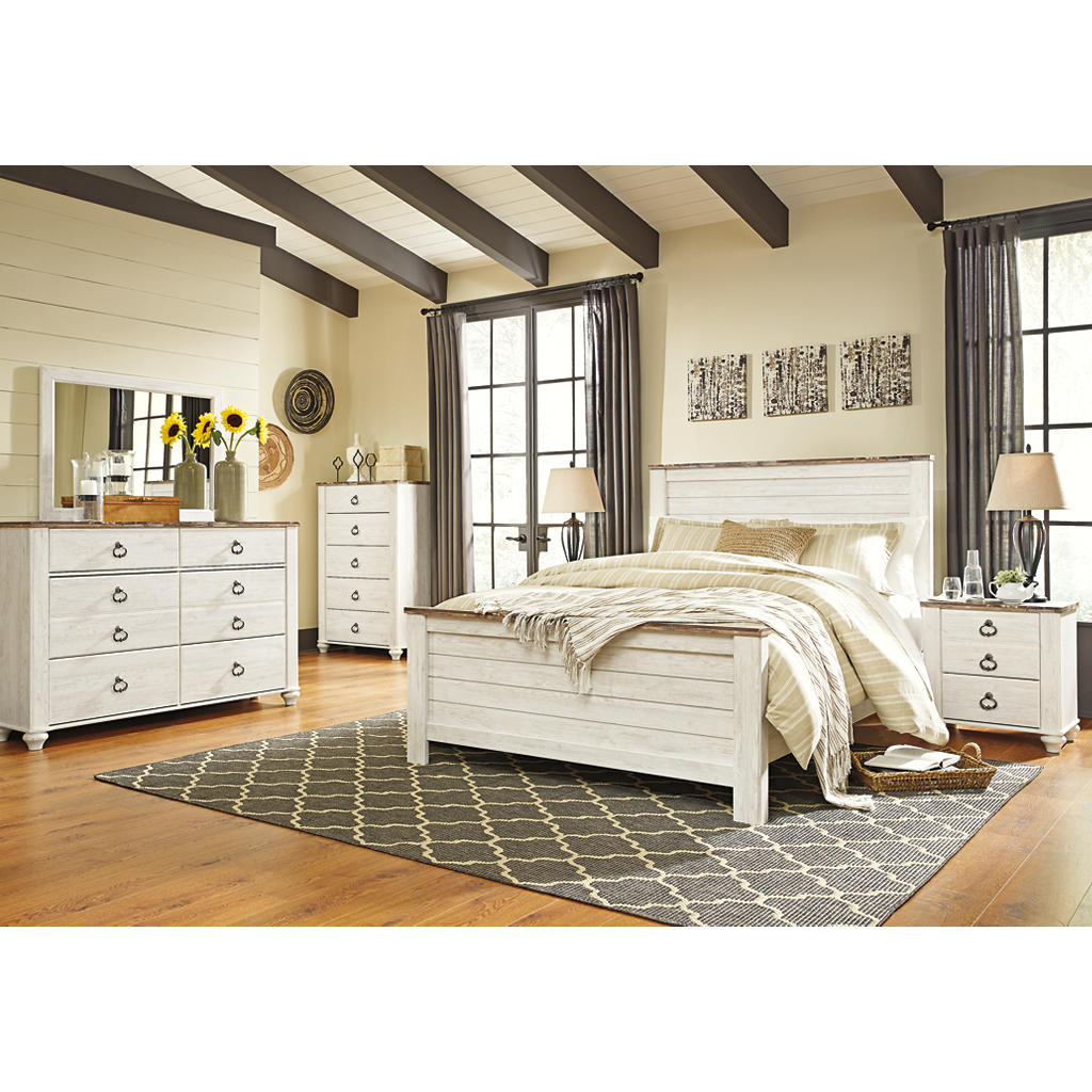 DOORBUSTER! Willowton Queen Panel Headboard Signature Design by Ashley® Bedroom