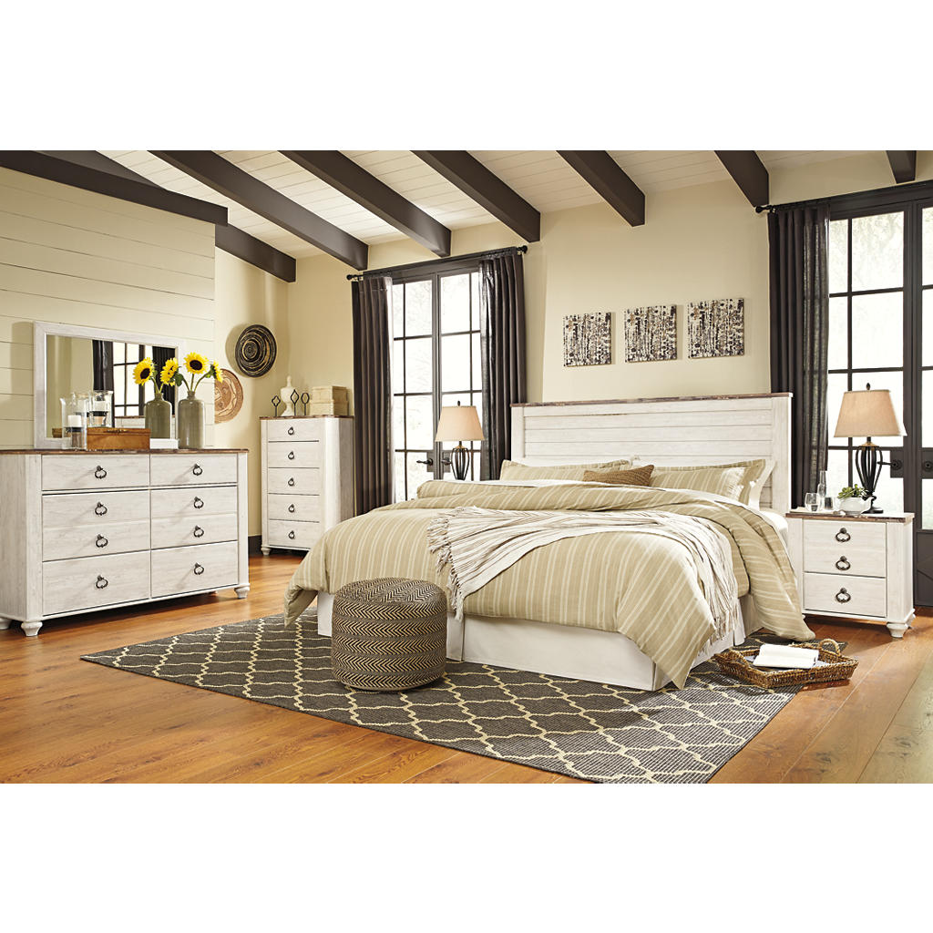 Willowton King/California King Panel Headboard Signature Design by Ashley® Bedroom
