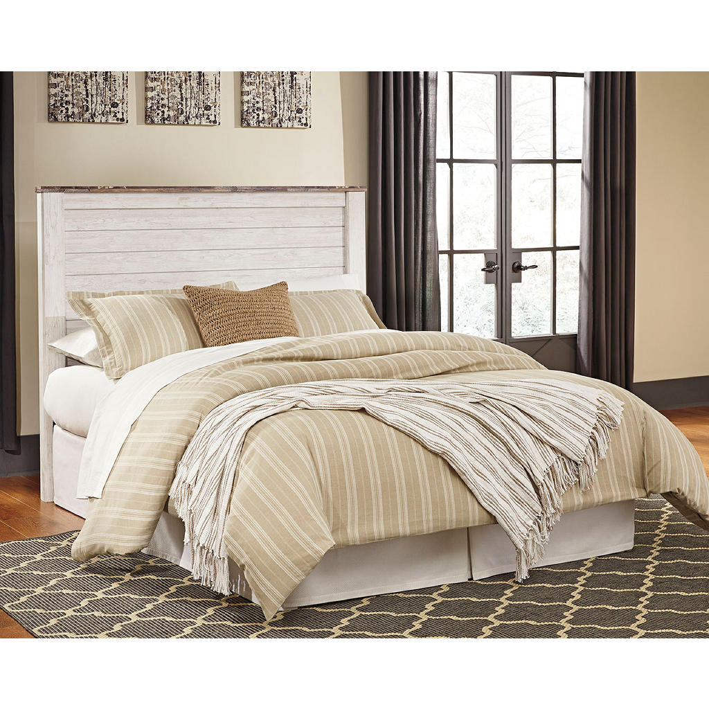 DOORBUSTER! Willowton Queen Panel Headboard Signature Design by Ashley® Bedroom