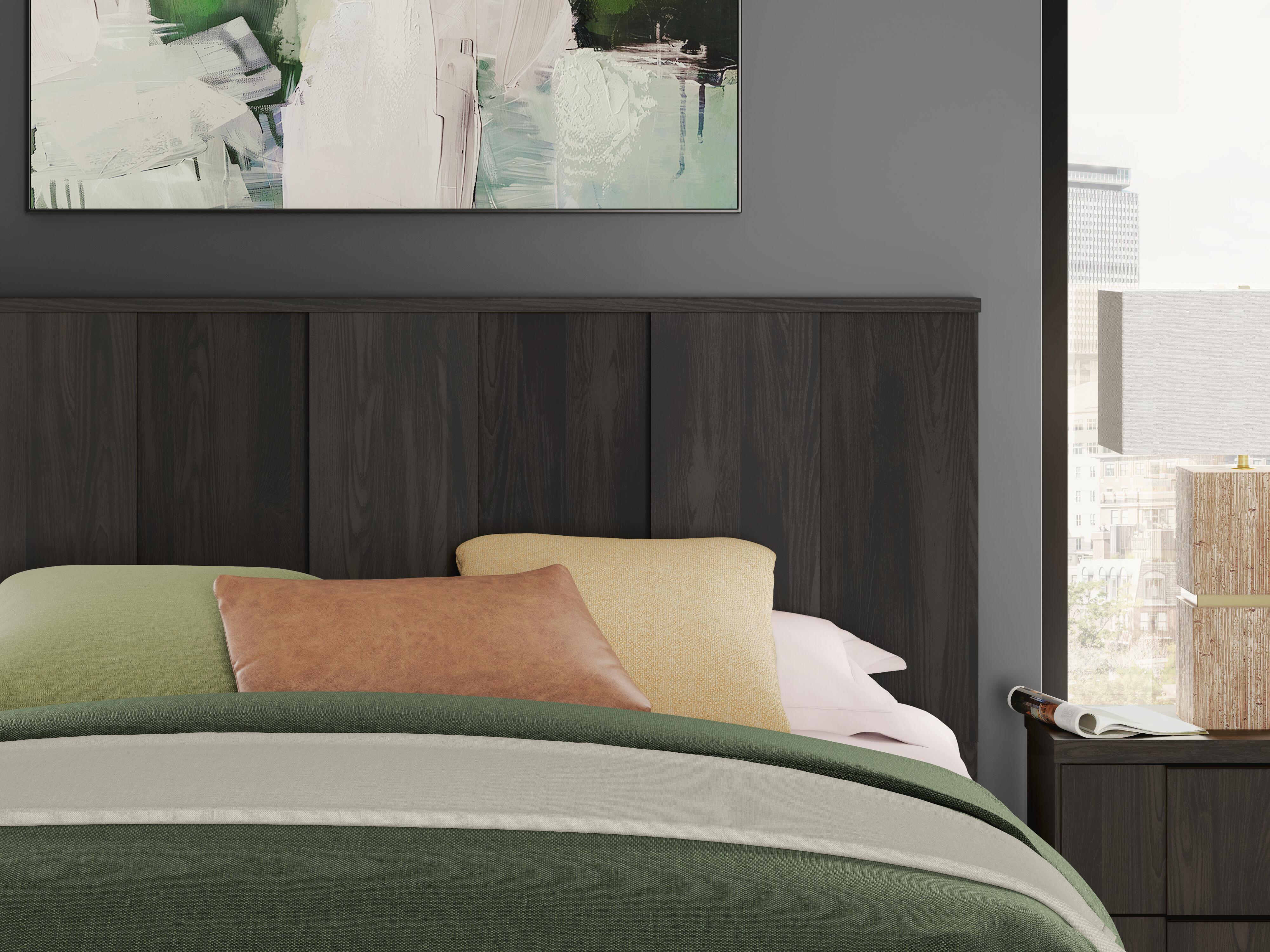 Shaehartin King Panel Platform Bed