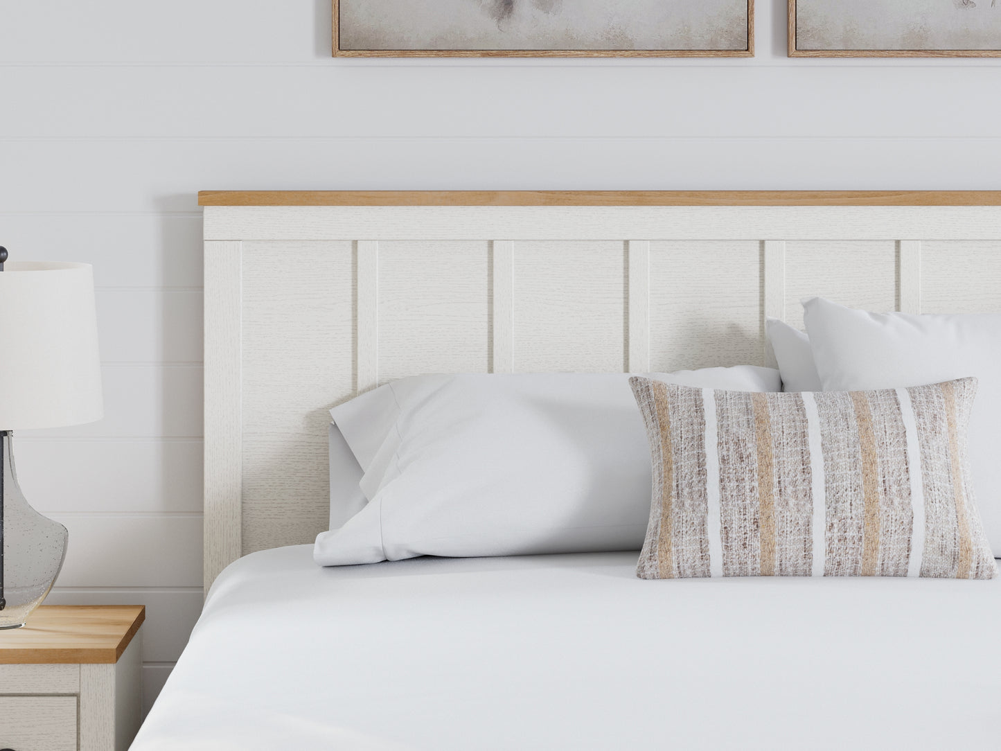 Linnocreek King Panel Bed, Dresser and Nightstand