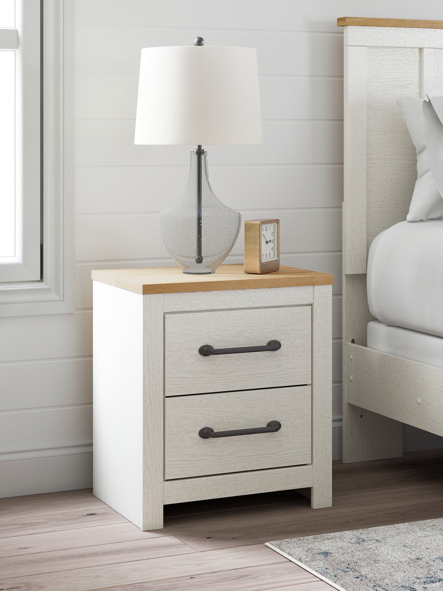 Linnocreek King Panel Bed, Dresser and Nightstand