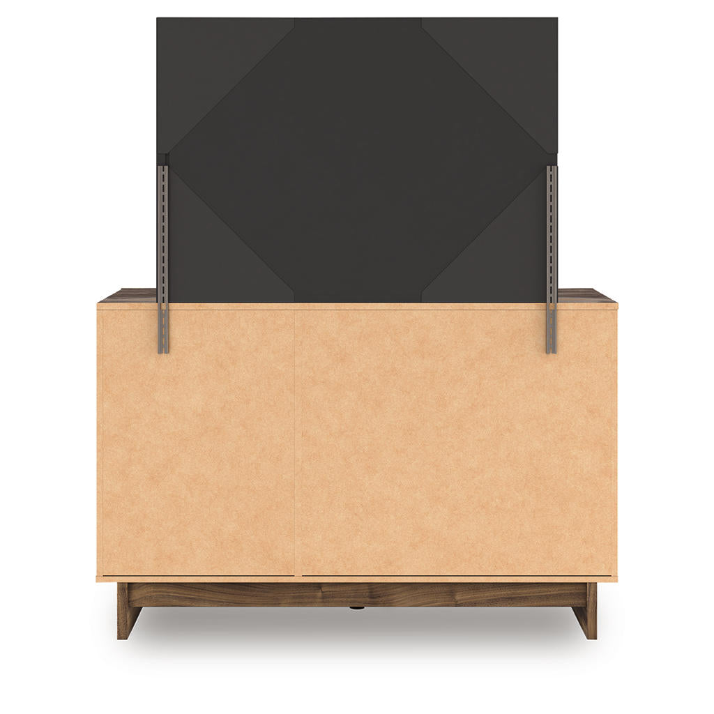 Chirason Dresser and Mirror Signature Design by Ashley® Bedroom