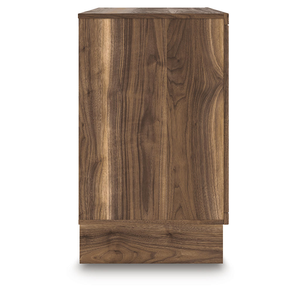 Chirason Dresser Signature Design by Ashley® Bedroom