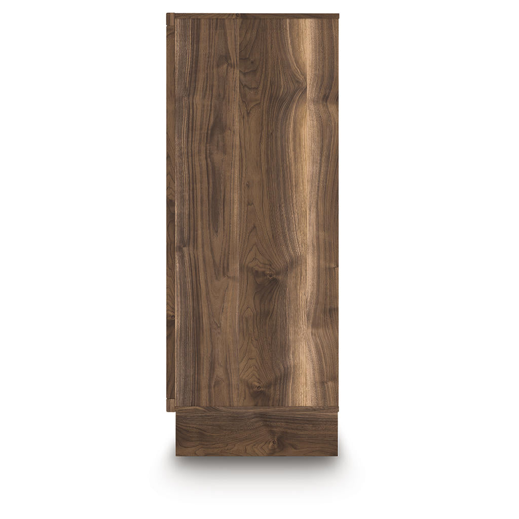 Chirason Wide Chest of Drawers Signature Design by Ashley® Bedroom