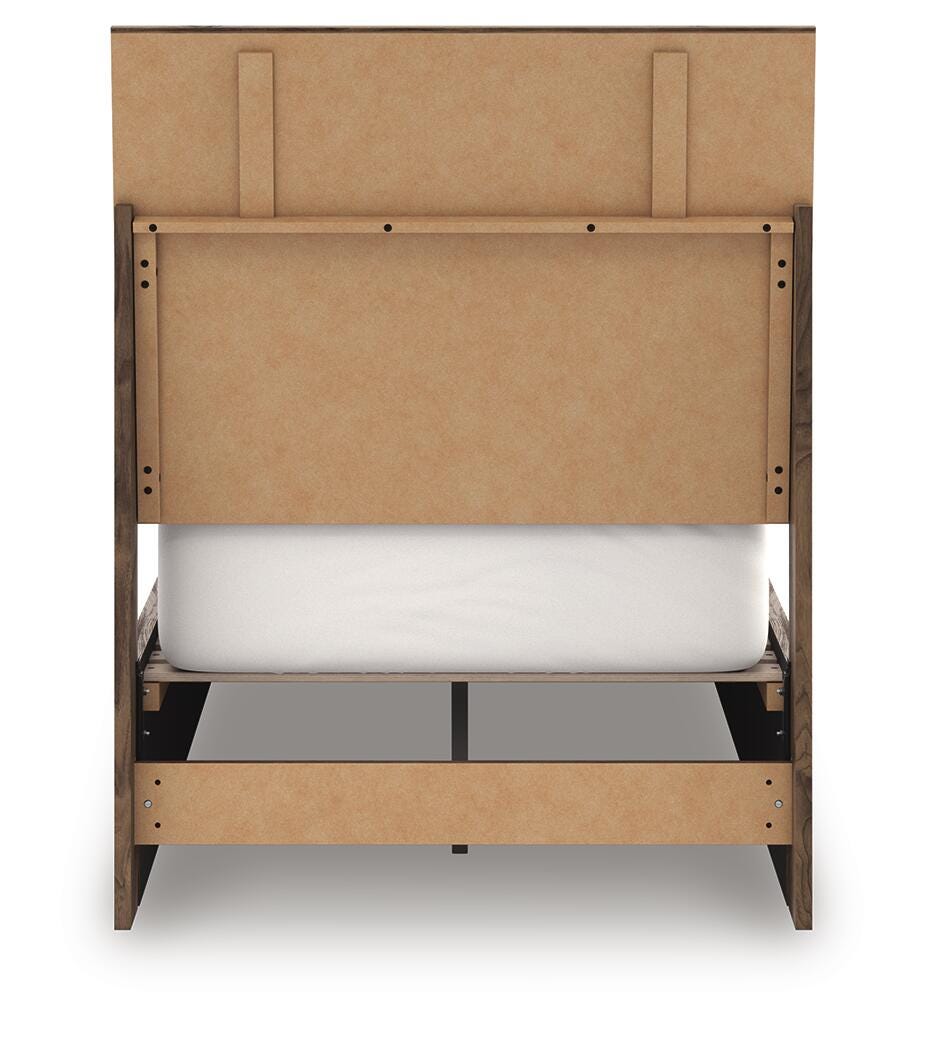 Chirason Twin Panel Platform Bed, Dresser and Mirror — 3-Piece Signature Design by Ashley® Bedroom