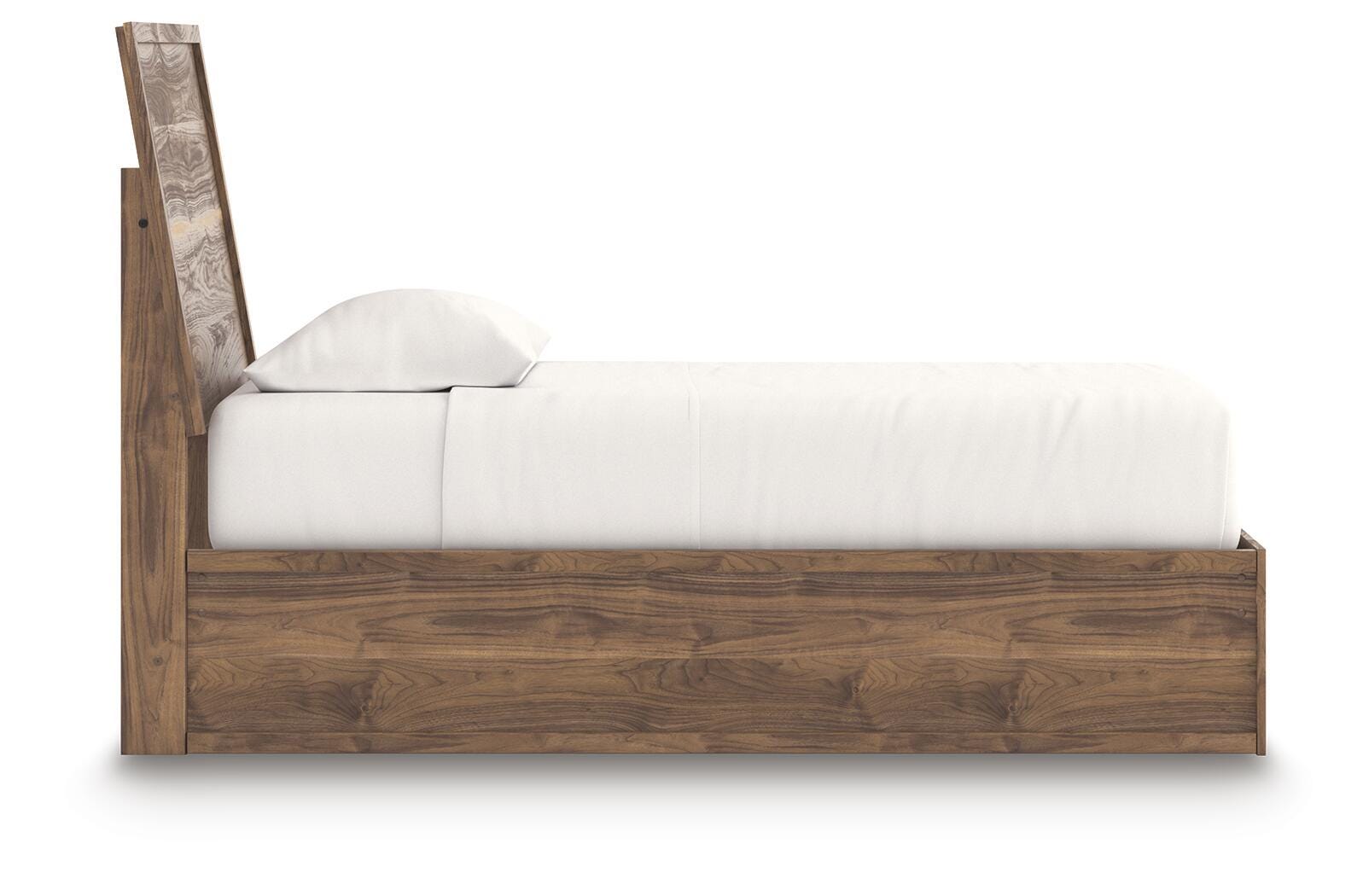 Chirason Twin Panel Platform Bed, Dresser and Mirror — 3-Piece Signature Design by Ashley® Bedroom
