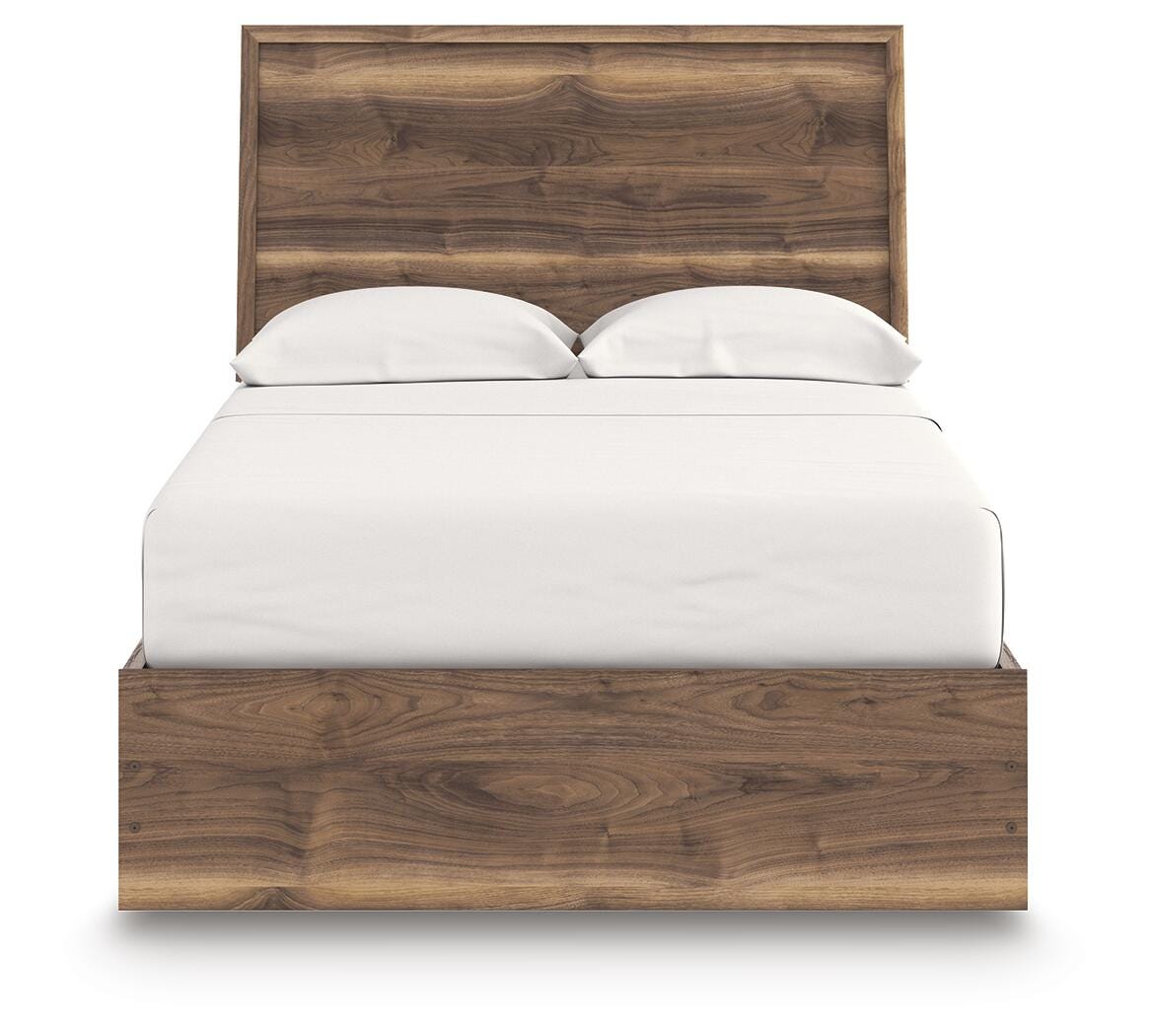 Chirason Full Panel Platform Bed, Dresser and Mirror — 3-Piece Signature Design by Ashley® Bedroom