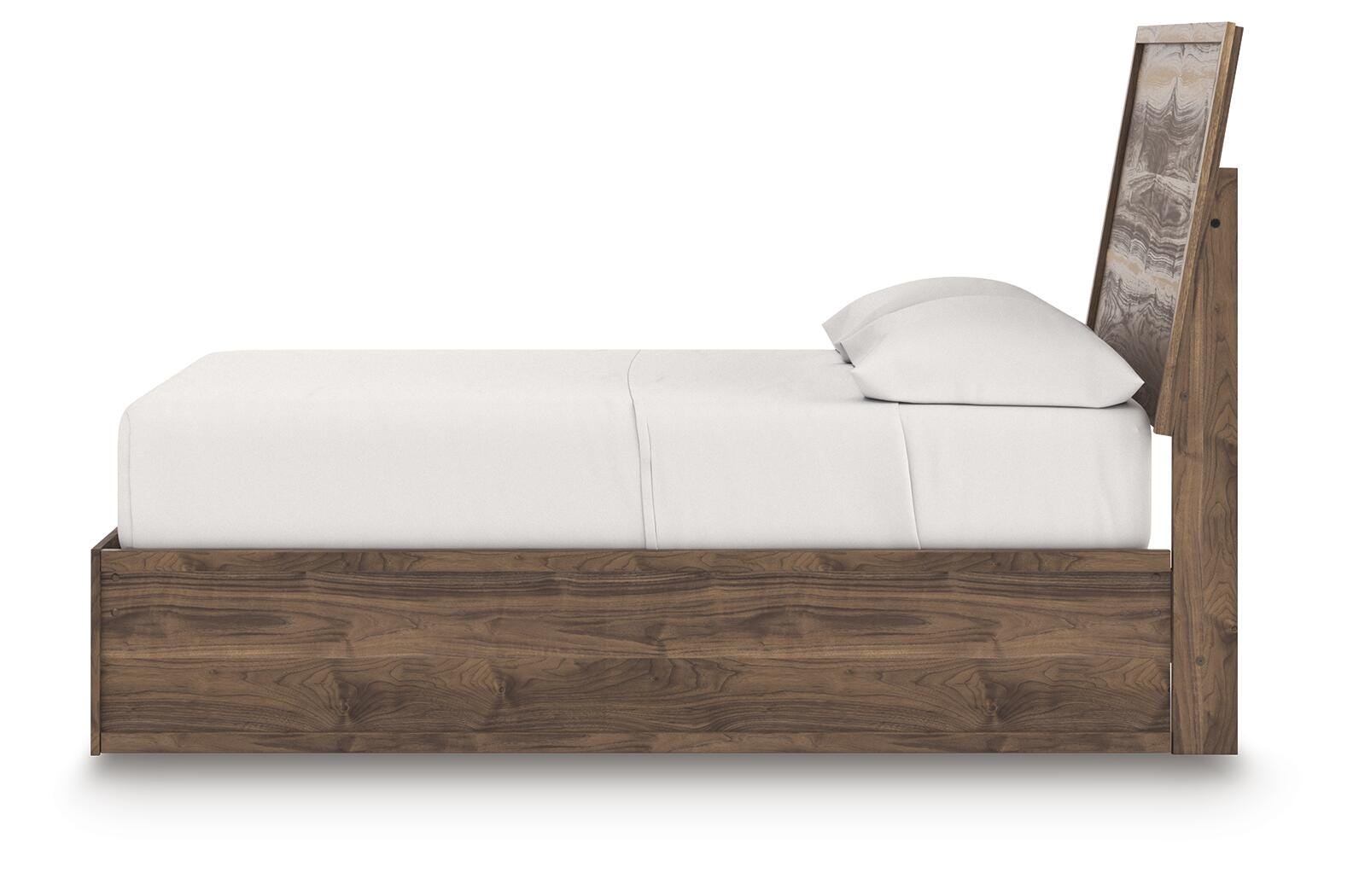 Chirason Full Panel Platform Bed, Dresser and Mirror — 3-Piece Signature Design by Ashley® Bedroom