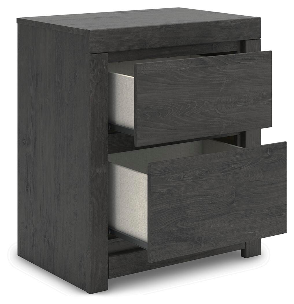 Fraluna Queen Post Bed, Dresser, Mirror and Nightstand — 4-Piece Signature Design by Ashley® Bedroom