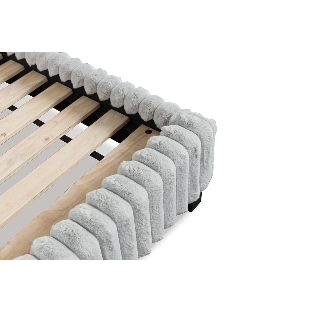 Zuraleus King Upholstered Bed Signature Design by Ashley® Bedroom