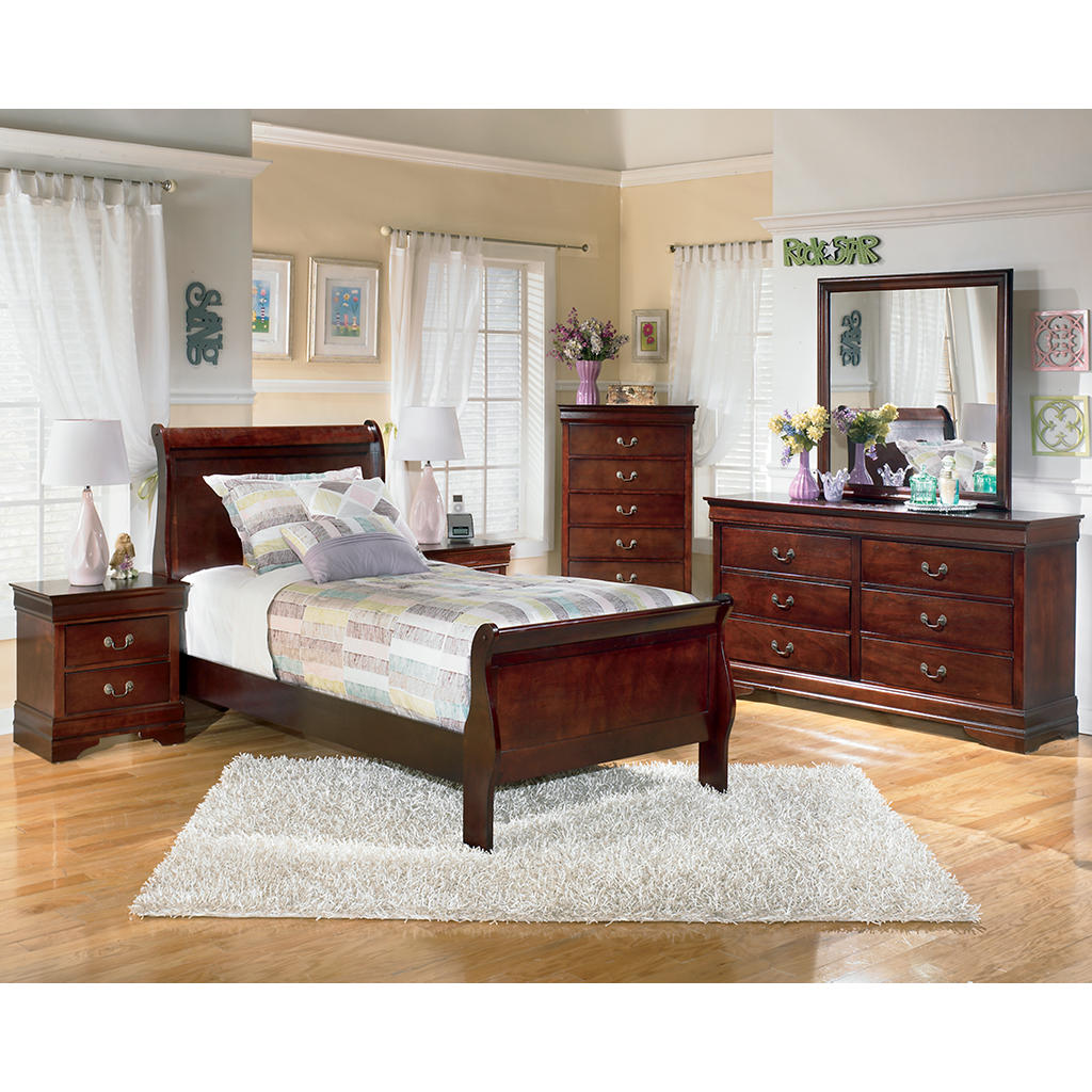 Alisdair Twin Sleigh Bed and Dresser Signature Design by Ashley® Uncategorized