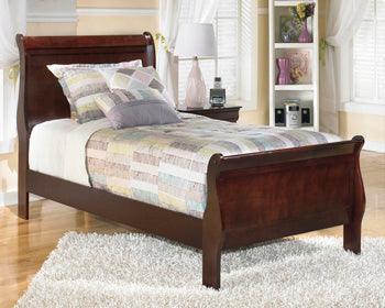 Alisdair Twin Sleigh Bed — Heirloom Looks for the Kid Room Signature Design by Ashley® Beds