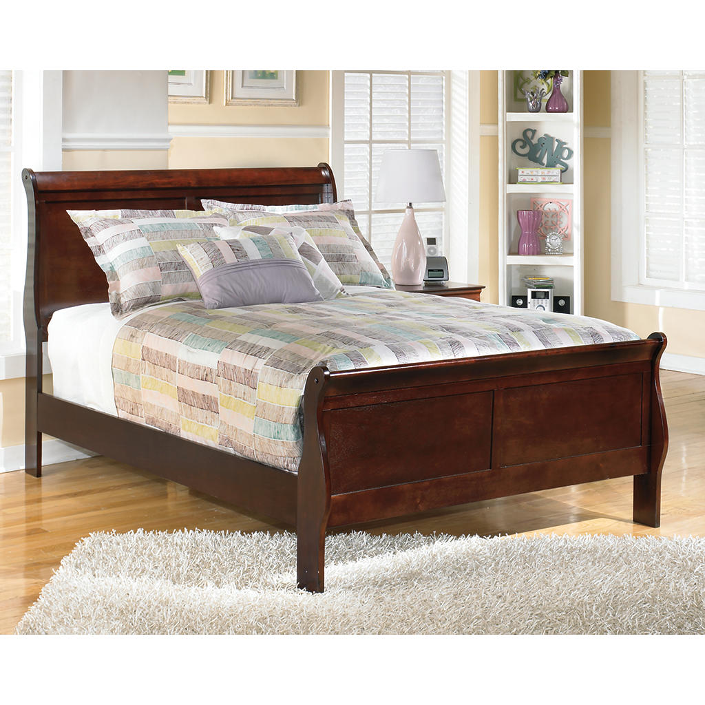 Alisdair Full Sleigh Bed, Dresser, Mirror, Chest and Nightstand Signature Design by Ashley® Uncategorized