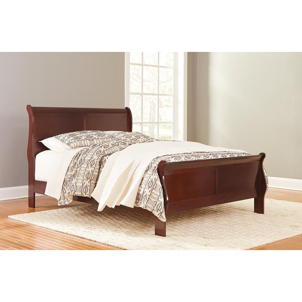 Alisdair King Sleigh Bed, Dresser, Mirror, Chest and 2 Nightstands Signature Design by Ashley® Uncategorized